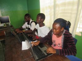 computer lab - vocational training - mineke foundation